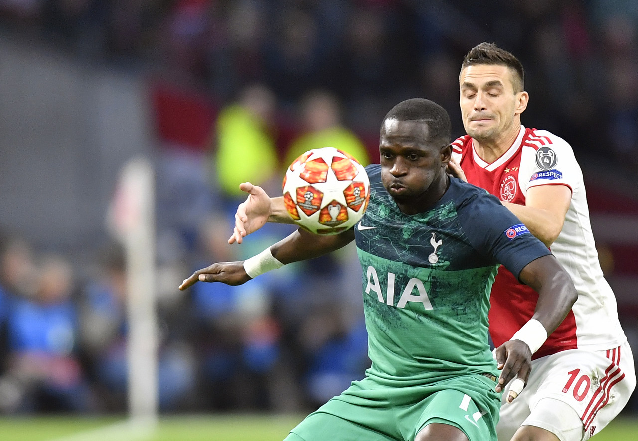 阿贾克斯训练开放日；清晨内部沟通引欢呼；欧篮联在即；球队文化再被提及(阿贾克斯在线直播吧)-九游体育