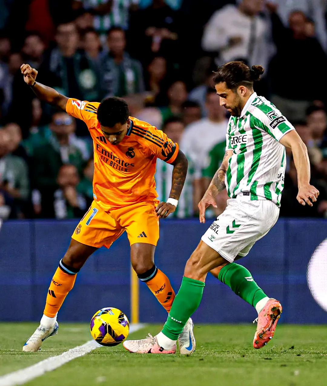 赛地聚焦——西甲今夜热度飙升；罗马队长鼓劲；更衣室稳定；更衣室氛围转暖的简单介绍-九游体育