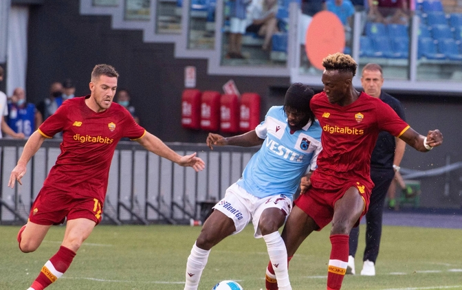 阿贾克斯发布备战花絮，转会期遗憾出局，中超任务艰巨，身体对抗强度拉满(吕布最稳的一套阵容)-九游体育