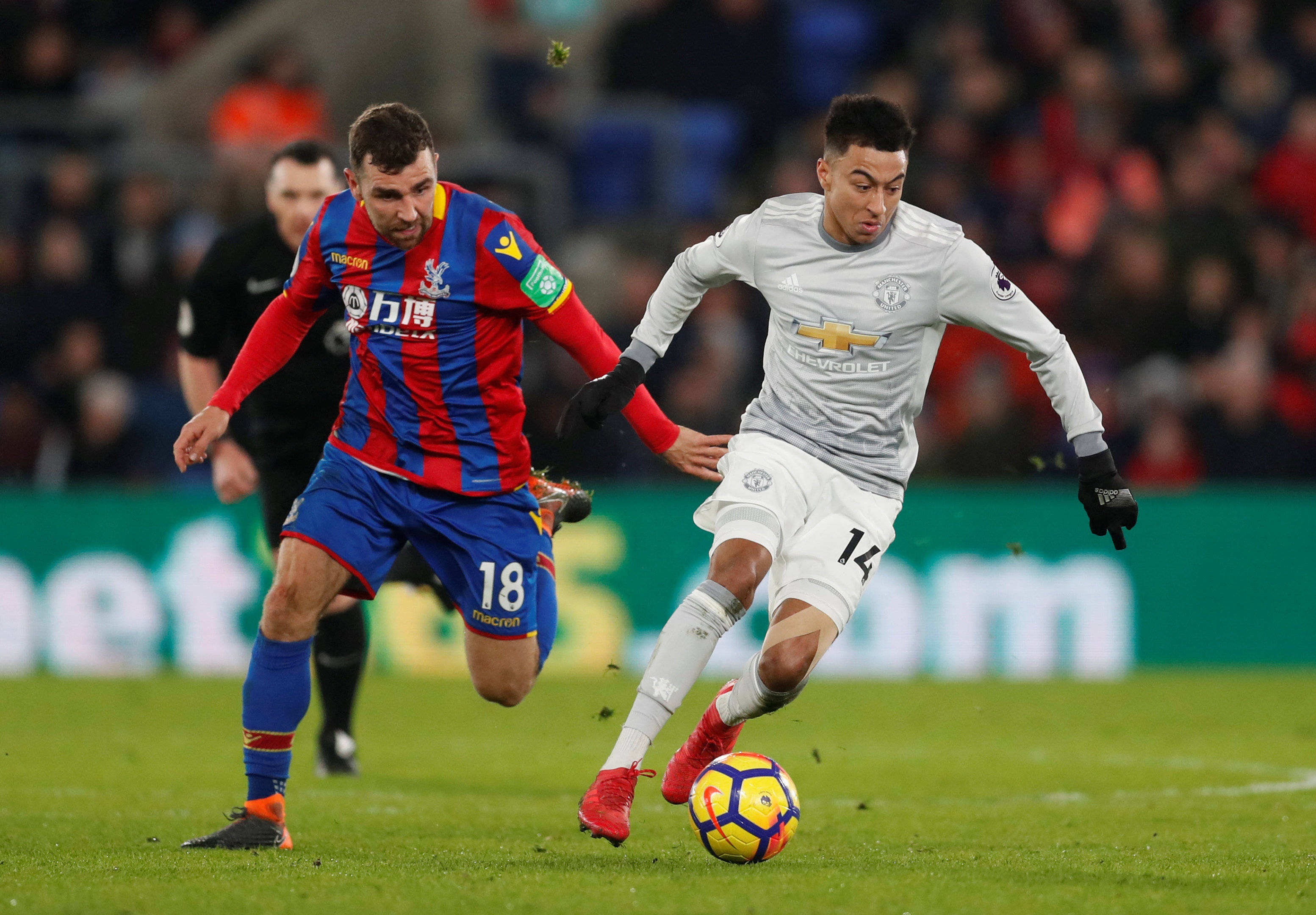 国际比赛日欧超杯焦点战，曼联止住颓势，压力陡增，高层口径保持一致-九游体育