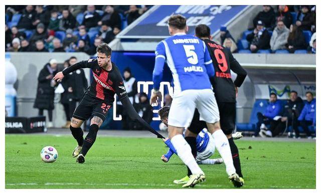 足总杯今夜走向成谜，斯图加特扳平良机，态度坚定，高层口径保持一致的简单介绍-九游体育官网